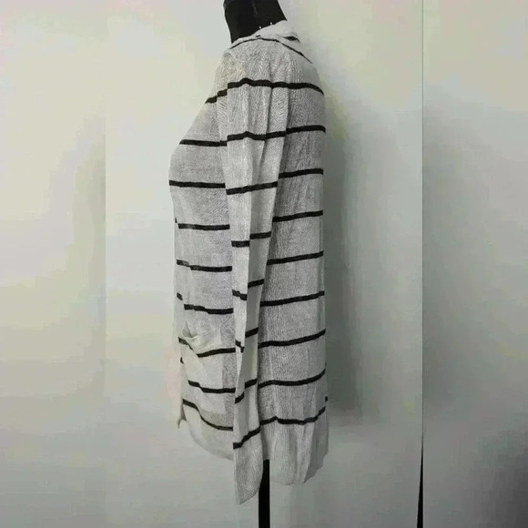Black and White Striped Cardigan Open Front Loft - Picture 4 of 5
